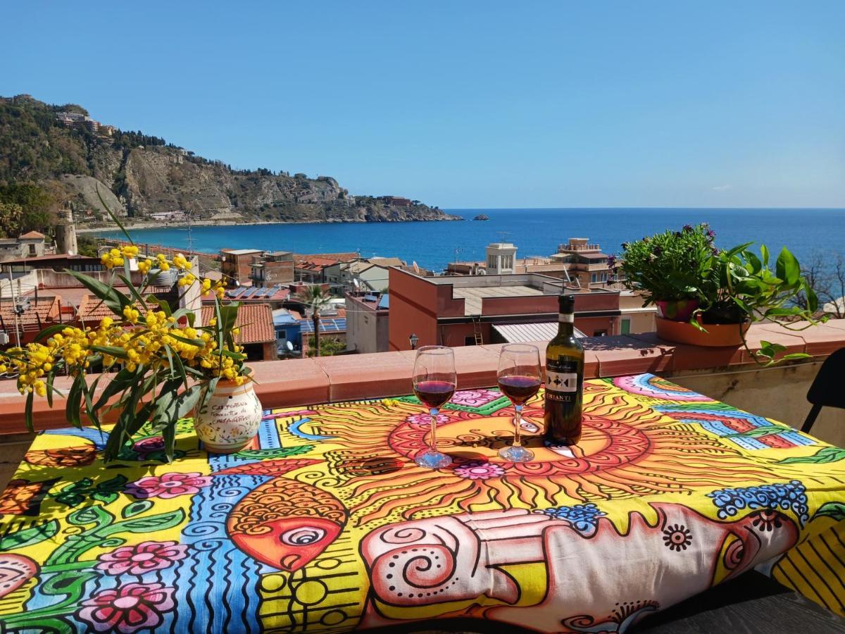 Mungi Bay, Flat With Sea View Roof Top Terrace Giardini Naxos Bagian luar foto